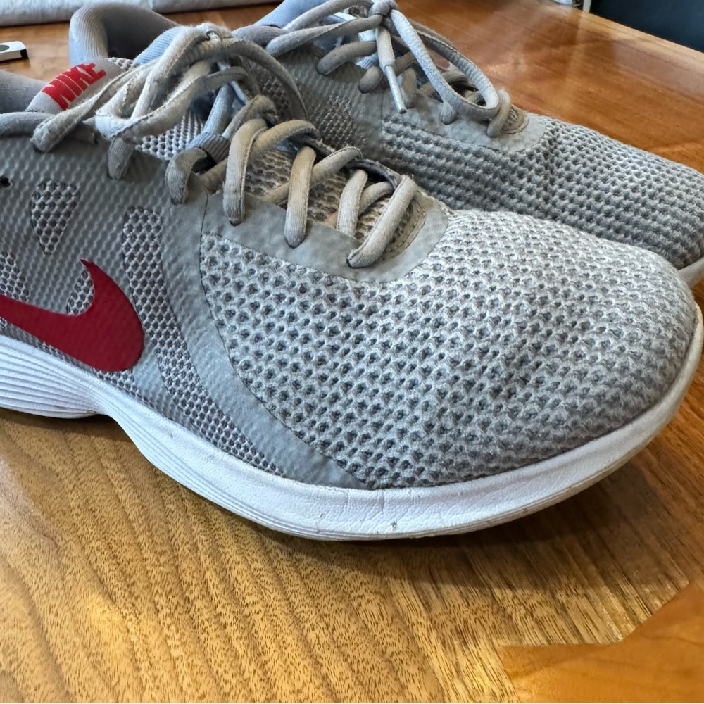 Nike Men’s Revolution 4 AA7402-006 Gray & Red Running Shoes Sneakers. Si… - Picture 3 of 14